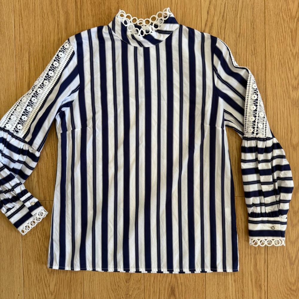 Vilagallo Striped Blouse Women Size 36 Small Blue Lace Trim High Neck Cotton Top